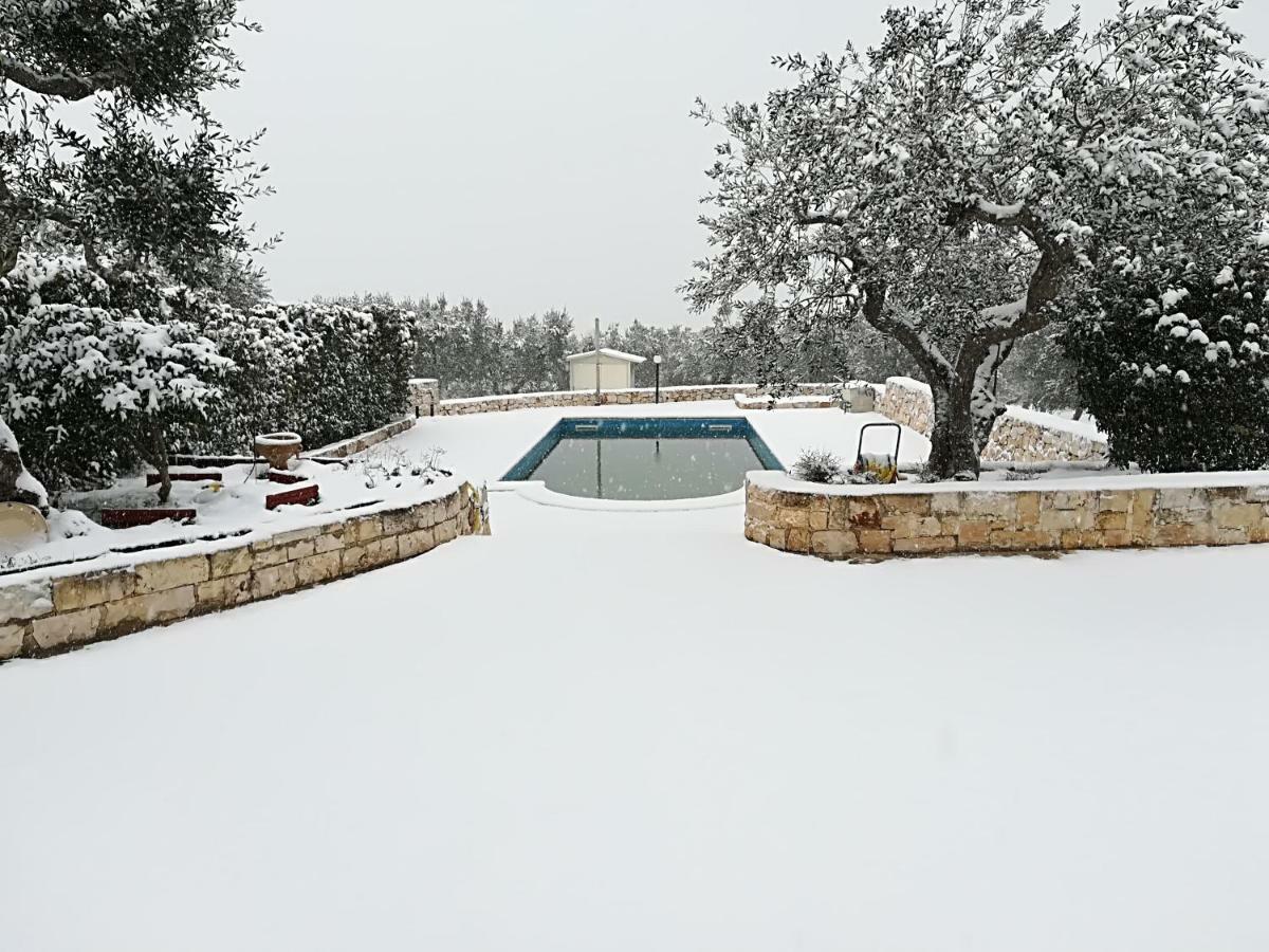 Trullo Monte Del Sale Guest House อัลเบโรเบลโล ภายนอก รูปภาพ