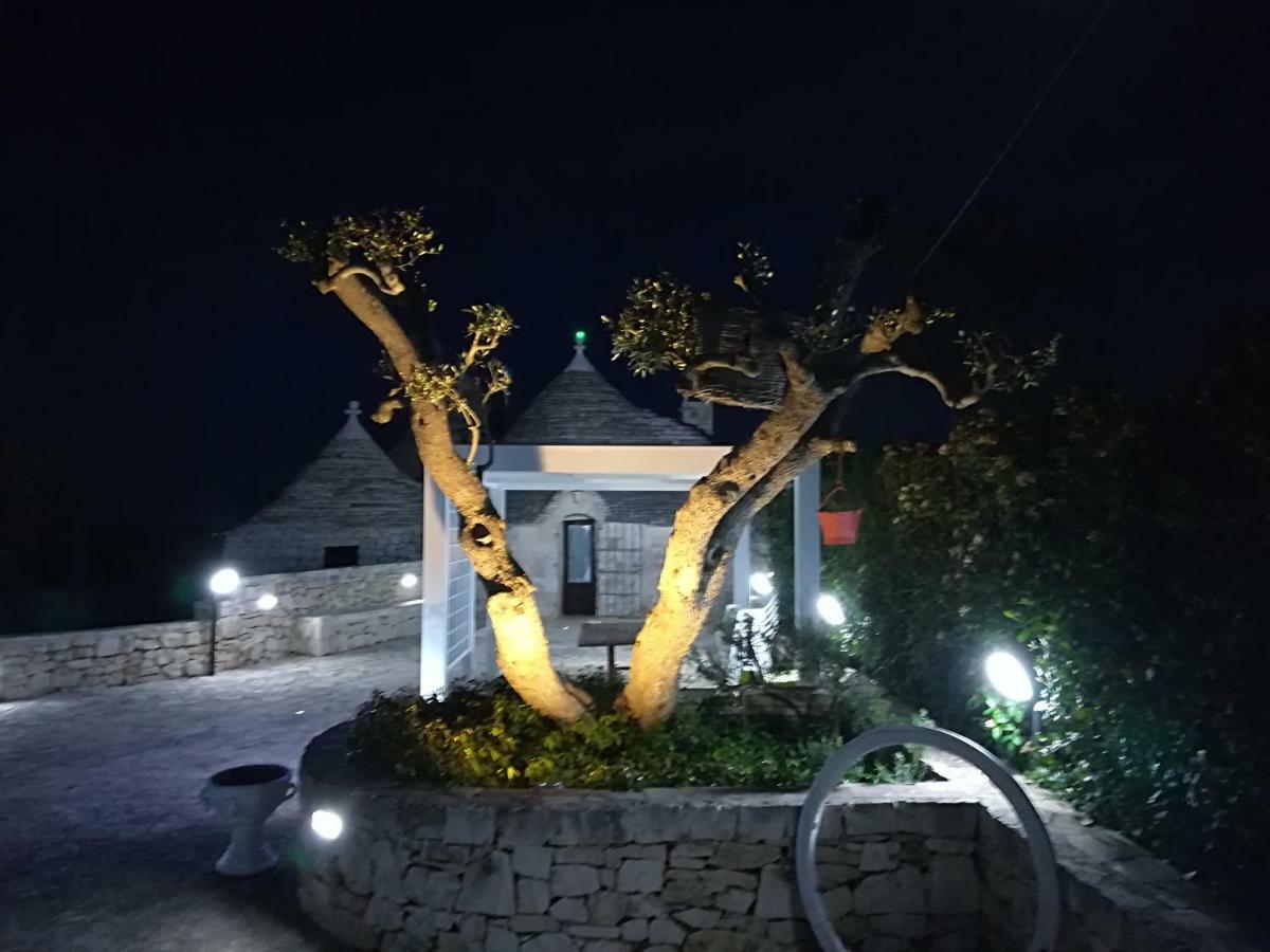 Trullo Monte Del Sale Guest House อัลเบโรเบลโล ภายนอก รูปภาพ